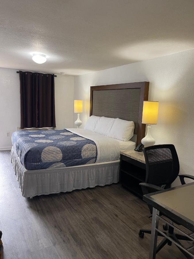 Extended Stay Studios Montgomery Exterior photo