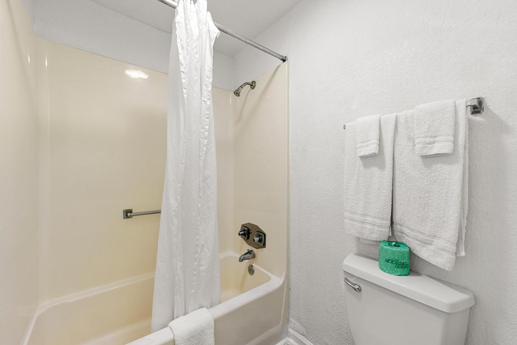 Extended Stay Studios Montgomery Exterior photo