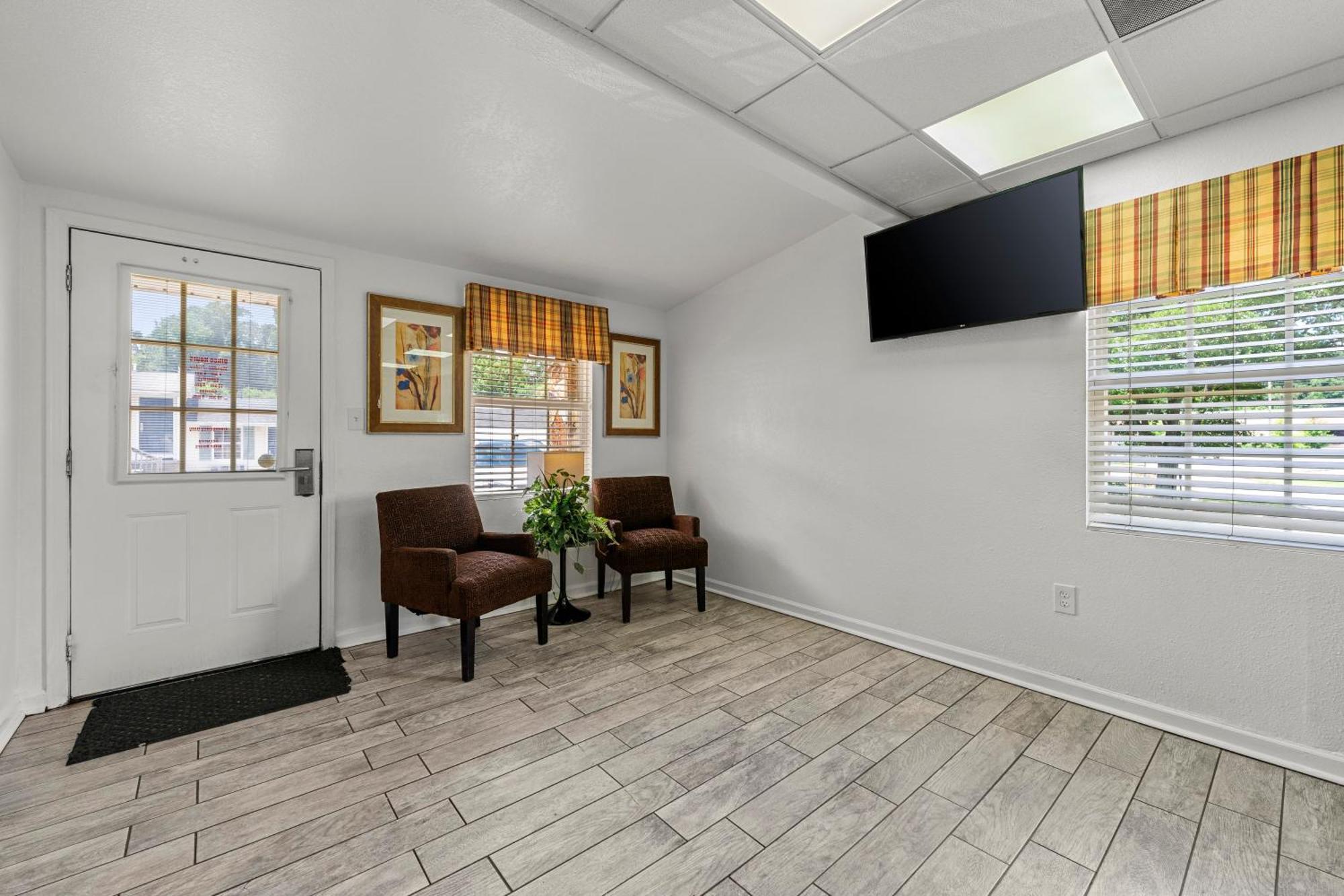 Extended Stay Studios Montgomery Exterior photo