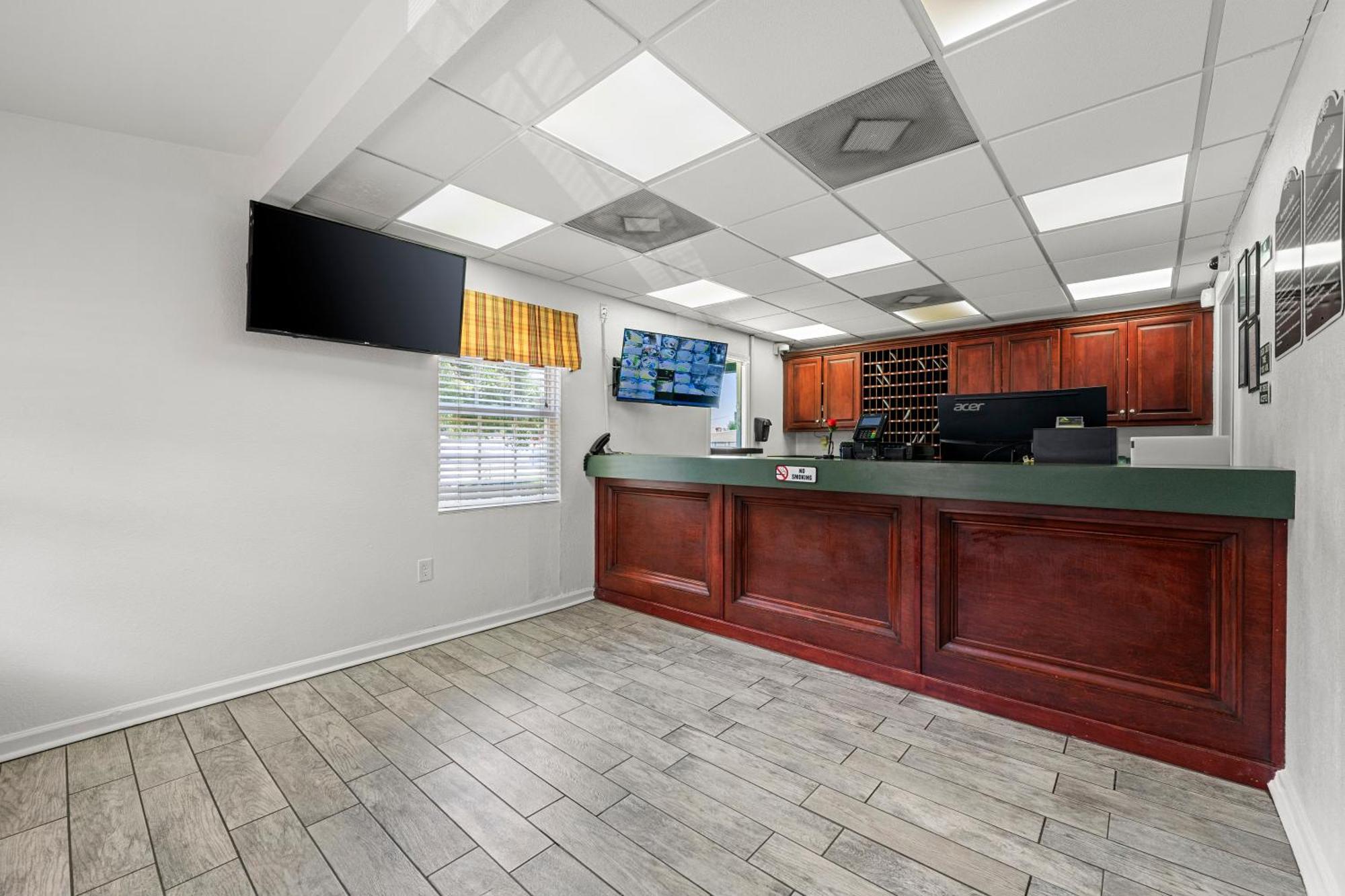 Extended Stay Studios Montgomery Exterior photo